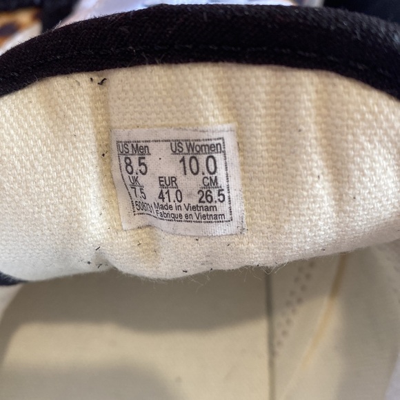 Vans sneakers new! - Picture 5 of 5